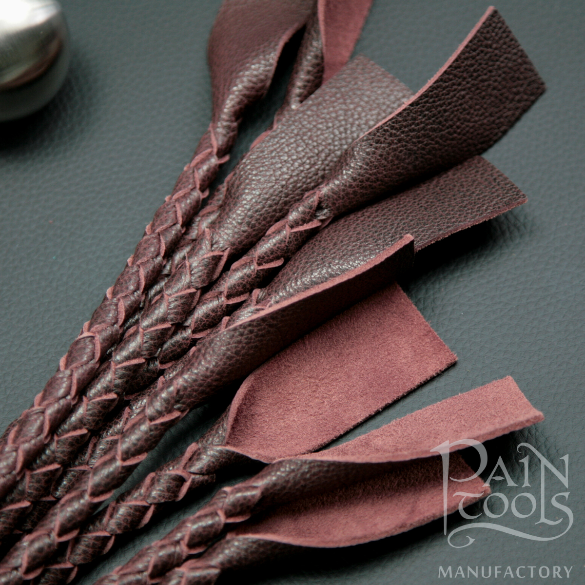 CERNOS-M10-4plait-bordeaux-Details.png