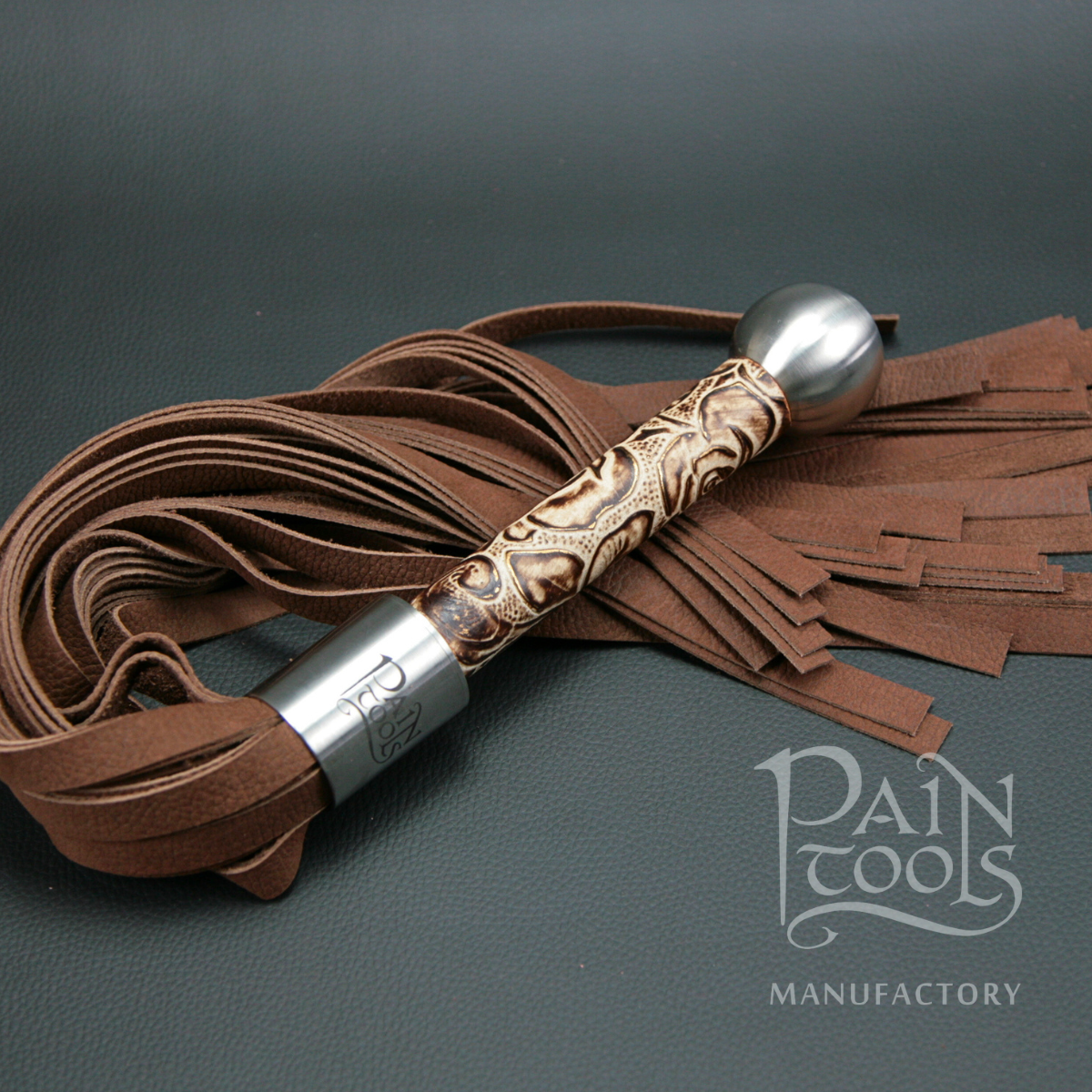 Taurus_strong_M15_cognac_copper-rose.png