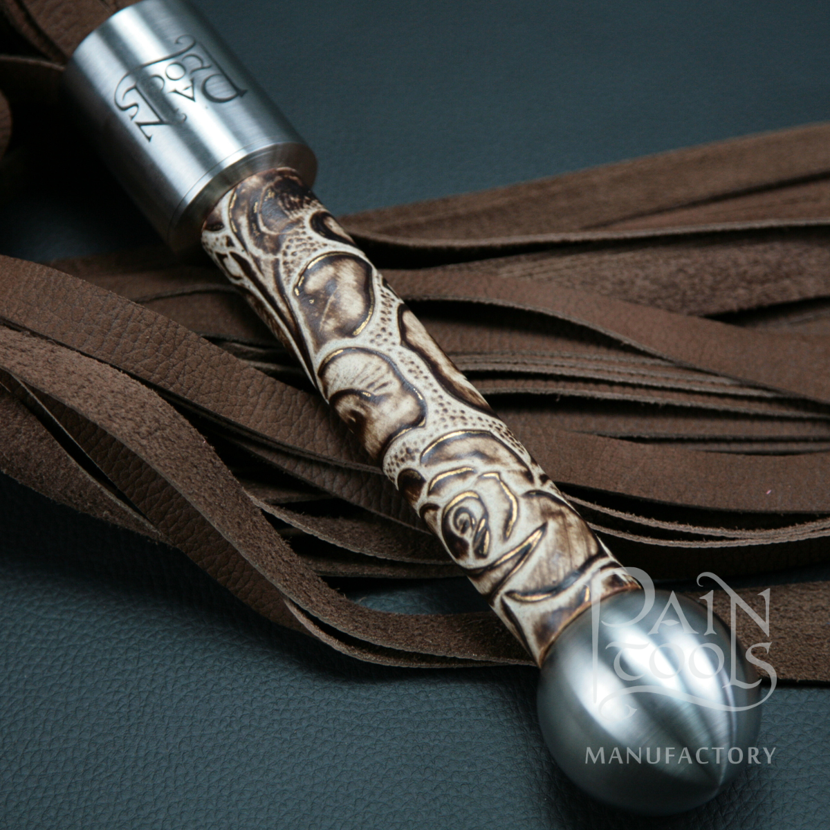 Taurus_strong_M15_copper-rose_griffstck_details.png