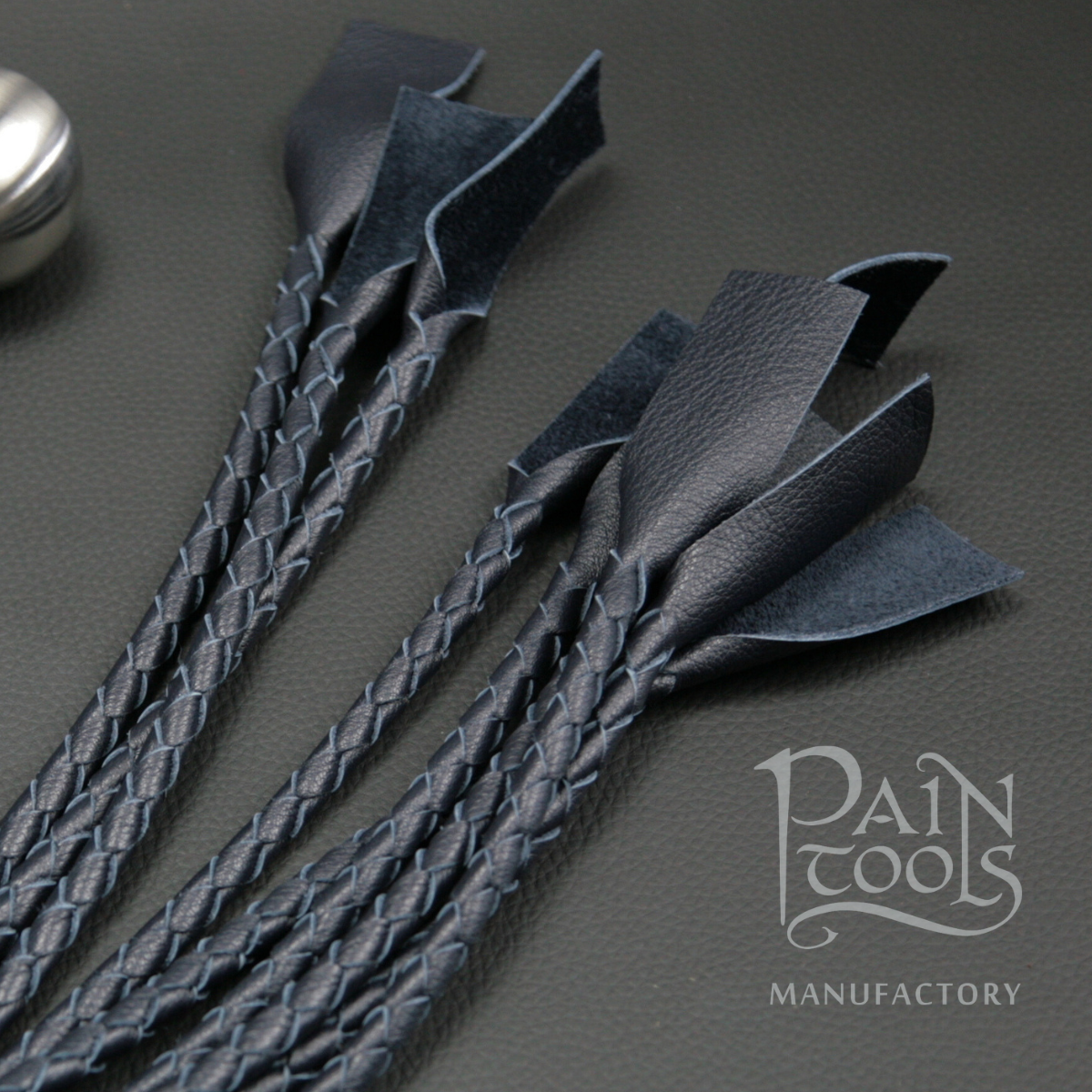 Taurus_calssic_S40-4pl-darkblue-trkis-oak-leaf.png