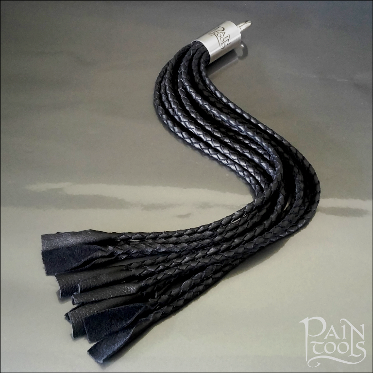 GG-M10_4-plait-black_1-web.png